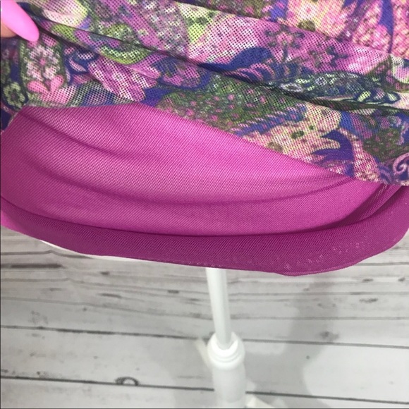 NWT Alex Marie v neck blouse paisley pattern - Picture 4 of 6